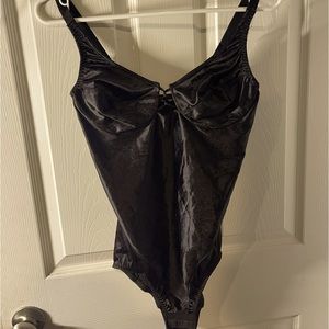 Black vanity fair body suit